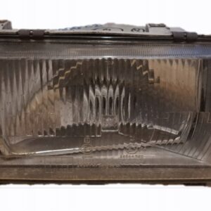 AUDI 100 C2 REFLEKTOR PRAWY HELLA 122964-00 (133)