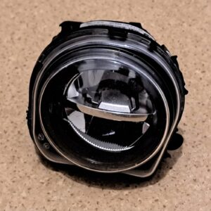 BMW F07 F10 F11 LAMPA PRZECIWMGIELNA LED LEWY PRZÓD 7311293