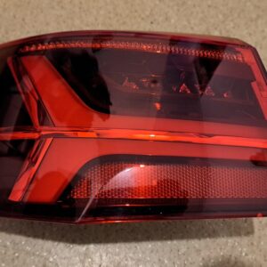 AUDI A6 C7 LIFT KOMBI LAMPA LEWA TYŁ 4G9945095E (X21)