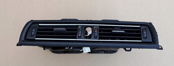 BMW F10 F11 KRATKA NAWIEWU ŚRODKOWA 9166891 - obrazek 3