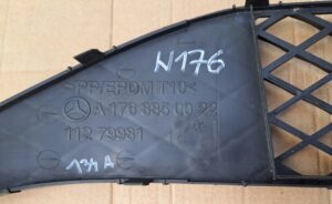 MERCEDES A-KLASA W176 KRATKA ŚRODKOWA ZDERZAKA PRZEDNIEGO A1768850022 - obrazek 5